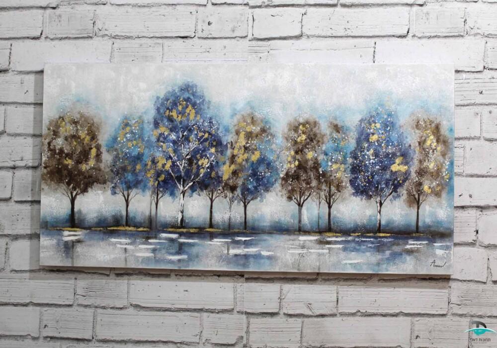 ציור עצים קסומים בגווני חום כחול