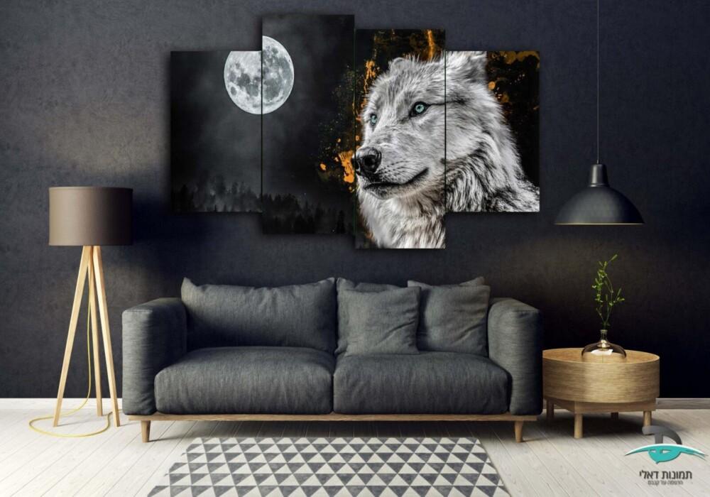 תמונות מחולקות זאב ברקע ירח מלא